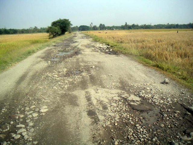 Patches of bitumen make progress slow