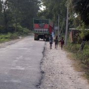 One reason for edge breaks